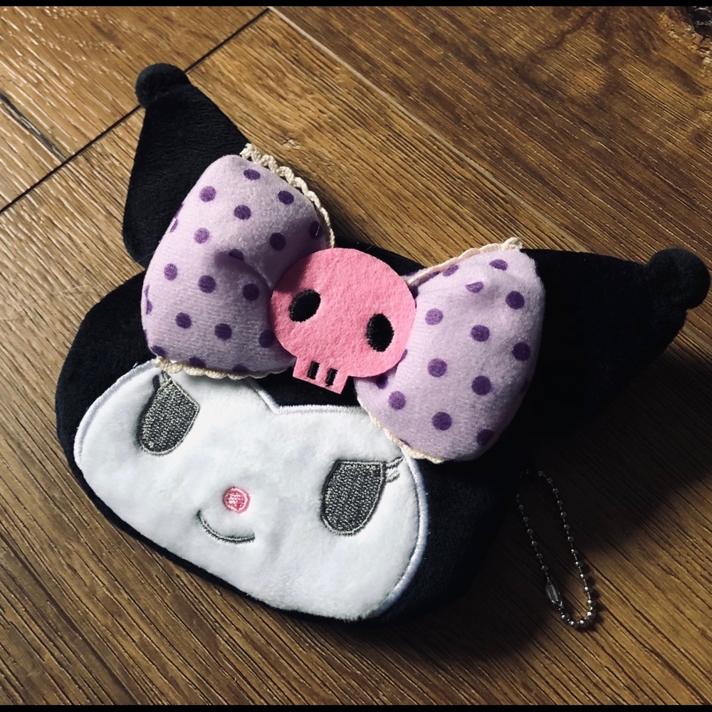 KUROMI-NWOT Soft Coin Purse with Chain